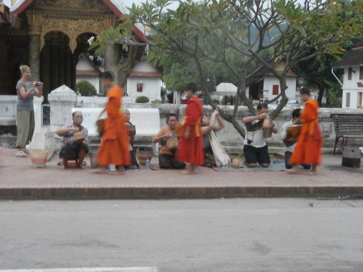 Luang Prabang Morning Alms